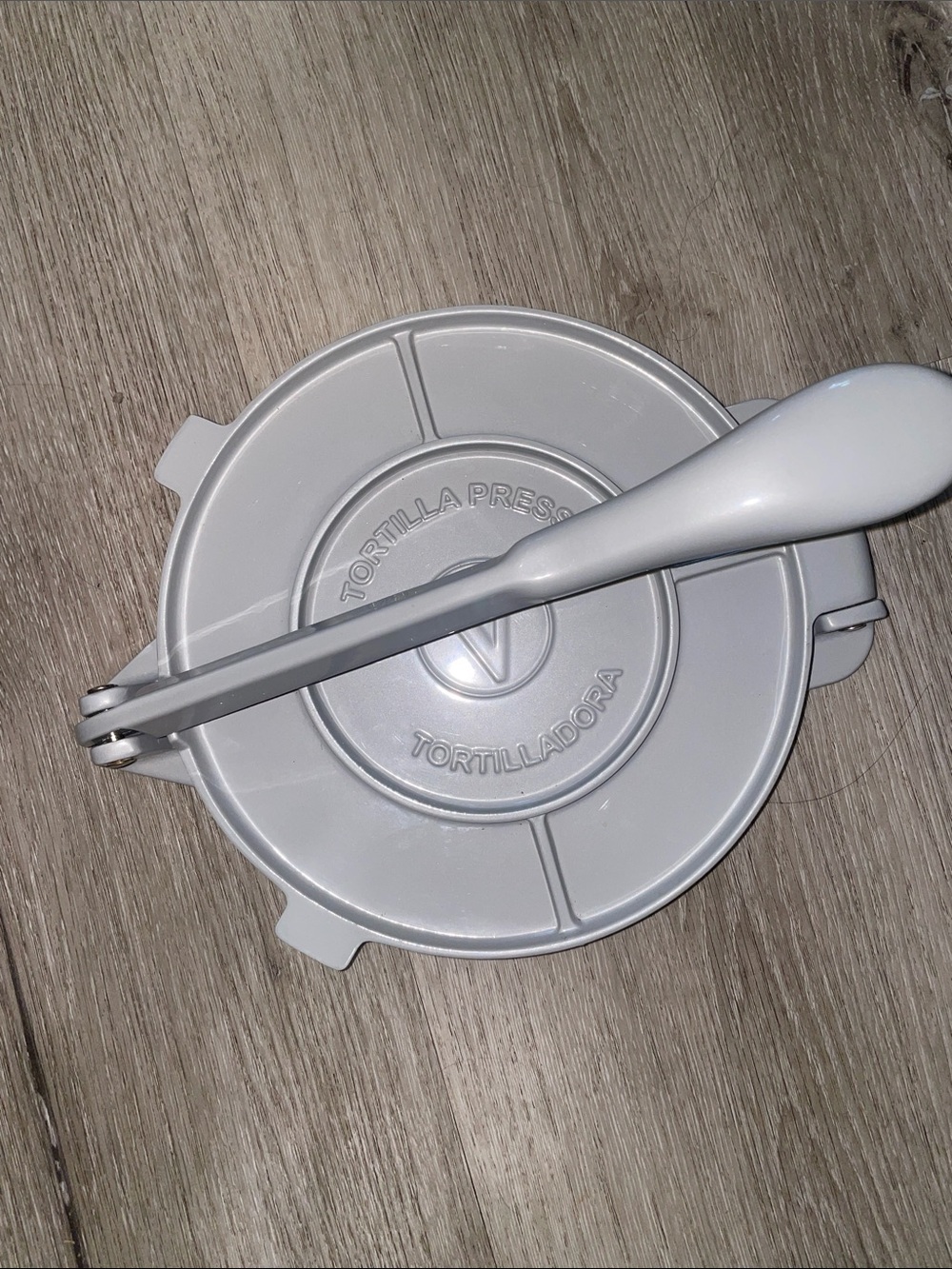 Victoria Cookware Gray Cast Aluminum Tortilla Press | 8” Tortilladora | Like New